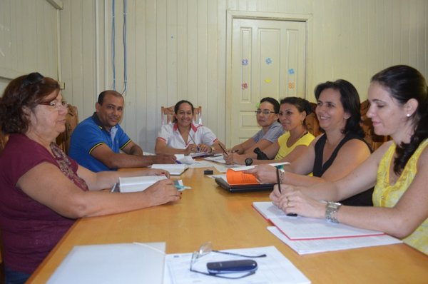 Dias 19 e 20, de Fevereiro, Acontece o Encontro de planejamento dos trabalhos em educação Municipal de Santa Luzia D&#039;Oeste