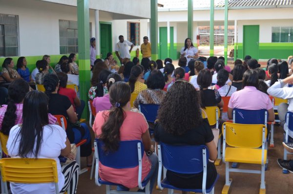 Reunião com Servidores da Educação para o Inicio do Ano Letivo 2015