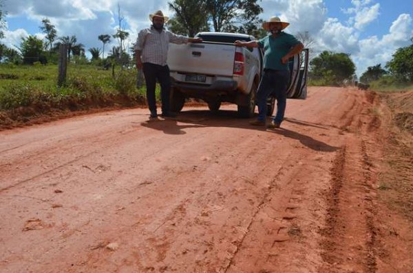Prefeitura De Santa Luzia Intensifica Trabalhos De Recuperação E Encascalhamento Das Estradas Vicinais Do Município