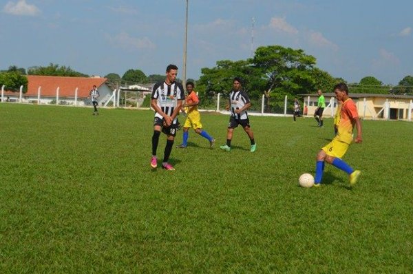 Ultimos Jogos da Semifinal Do Campeonato De Futebol Rural Em Santa Luzia