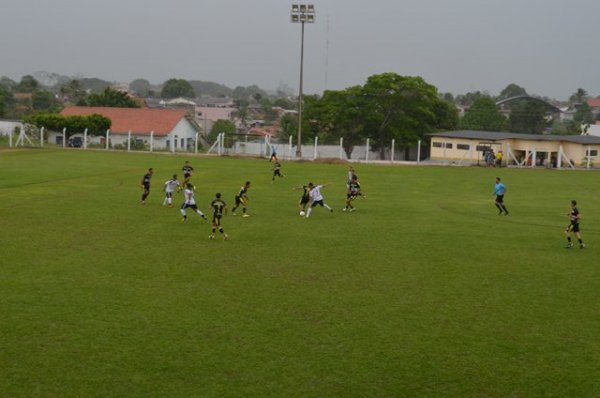 Primeira Rodada da Semifinal do Campeonato Municipal de Futebol